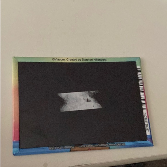 SpongeBob SquarePants chip clippers and magnet - Picture 3 of 8